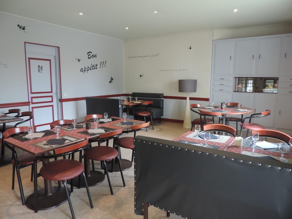 Guéméné-Penfao Hotel Restaurant Le Chalet المظهر الخارجي الصورة
