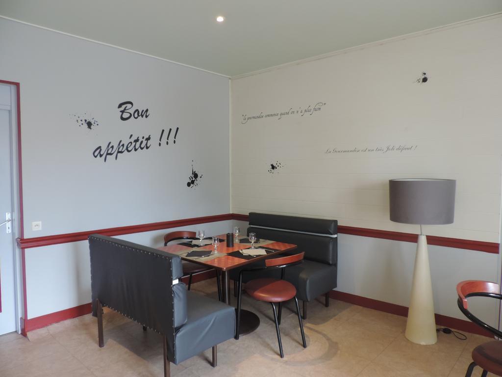 Guéméné-Penfao Hotel Restaurant Le Chalet المظهر الخارجي الصورة